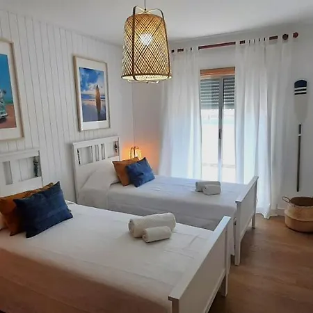 Apartment T2 Vista Rio Arade - Portimao