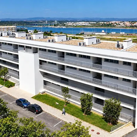 T2 Vista Rio Arade - *