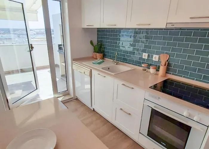 Appartamento T2 Vista Rio Arade - *
